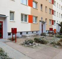 3-Raum-Wohnung mit Dusche und Aufzug - Dessau-Roßlau