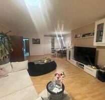 85qm 2,5-Zimmer-Wohnung in zentraler Lage mit Garagenstellplatz - Elmenhorst