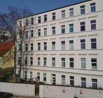 Ruhige Dachgeschosswohnung mit Einbauküche - Magdeburg Diesdorf