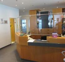 Arztpraxis, Praxis für ÄrztePhysioErgoBüro etc. - Schönberg