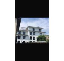 Wunderschöne 3-Zimmer-Wohnung am Werdersee mit EBK und Balkon - Bremen Neustadt