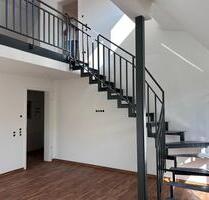 Erstbezug mit Balkon: Geschmackvolle 4-Zimmer-Maisonette-Wohnung mit Balkon (KfW 55 Haus) - Zwiefalten