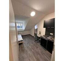 Neu sanierte Mikroappartement kleine Wohnung zu vermieten - München Messestadt Riem