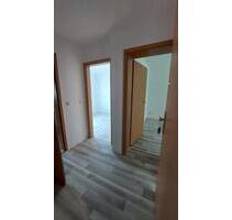 Neu renovierte 2-Raum Wohnung mit Balkon - Bernburg (Saale)
