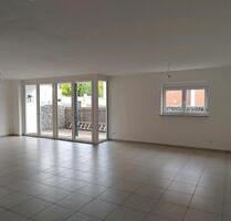 Seniorengerechte Erdgeschosswohnung mit großer Terrasse - Heidenheim an der Brenz Aufhausen