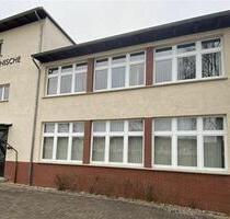 Büro- und Produktionseinheit - auch Teilvermietung möglich - Klötze