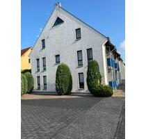 renov. 3 Zimmer Wohnung, Modern Komf. Gedämmt, Energiekl. 
