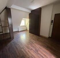 1 Raum Appartement (renoviert) - 370,00 EUR Kaltmiete, in Oberhausen (PLZ: 46119) Rothebusch