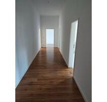 CHARMANTE 2-ZIMMER-WOHNUNG IM HERZEN VON LEIPZIG-OST