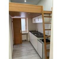 Geräumiges 1-Zimmer-Apartment mit Hochbett & Küche in Köln-Sülz –