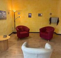 Praxisraum - 180,00 EUR Kaltmiete, ca.  22,00 m² in Köln (PLZ: 51065) Mülheim
