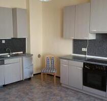 2 Zi.Whg. 60 qm im EG, mit EBK, Garten, Schuppen, Keller u. Dachb - Rehau