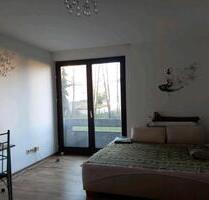 Studio Wohnung 28 sqm - 660,00 EUR Kaltmiete, ca.  29,00 m² in Offenbach am Main (PLZ: 63067) Hafen