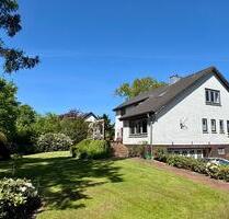 Großzügiges Einfamilienhaus in naturverbundener Lage - Heide