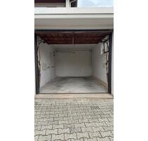 Garage zu Vermieten - 120,00 EUR Miete, in Überlingen (PLZ: 88662)