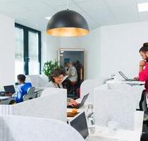 Profi-Coworking-Arbeitsplätze + private Büros in München - All-in-Miete