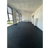 Provisionsfrei - Helles Büro zur Untermiete in modernem Bürogebäude – 47,24 m² - in 87437 Kempten - Kempten (Allgäu) Auf dem Lindenberg