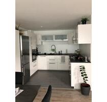 Helle 2 Zimmer Wohnung mit EBK - 970,00 EUR Kaltmiete, ca.  64,00 m² in Heilbronn (PLZ: 74074) Kernstadt