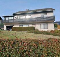 Einfamilienhaus mit Einliegerwohnung in ruhiger Waldrandlage - Hardegsen