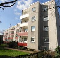 ***Renoviert und bezugsfertig... Schöne 3-Raumwohnung im 3. OG mit Balkon zentral gelegen*** - Duisburg Rheinhausen