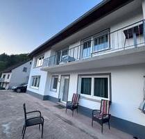 Freistehendes ZFH mit Balkon und Terrasse - Niederwörresbach