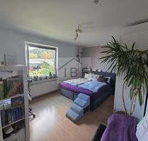 Charmante 3-Zimmer-Wohnung im 1. Obergeschoss eines 6-Parteienhauses - Siegen