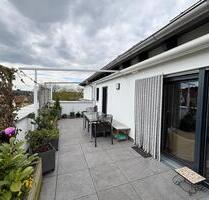 Barrierefreies Wohnen über den Dächern von Mainburg! Echtes Penthouse in hochwertiger Ausstattung!