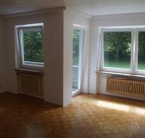 Renovierte 3-Zimmer-Wohnung mit Balkon und Blick ins Grüne - Regensburg Ganghofersiedlung