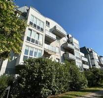 Helle 2-Zi.-Wohnung mit Balkon, Aufzug und Tiefgarage Uniklinik in direkter Nähe - Dresden Altstadt