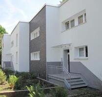 Sanierte, gemütliche 1-Zimmer-Wohnung mit Balkon - Hamburg Altona