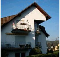 3 ZKB Wohnung incl. Garage, Stellplatz, Balkon und Aussicht! - Brey