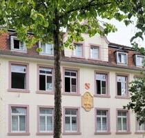 Altbaucharme inklusive! - 850,00 EUR Kaltmiete, ca.  85,00 m² in Rastatt (PLZ: 76437)