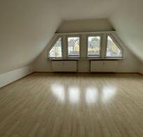 Dachgeschosswohnung mit tollem Blick über das Berg. Land ! - Remscheid Lüttringhausen