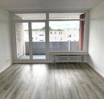 * FAMILIEN WILLKOMMEN * RENOVIERT * großer Balkon * 2. Etage OHNE Aufzug * Waldlage KL WEST - Kaiserslautern Engelshof