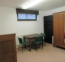 Einzimmerwohnung mit Du, Wc, Kochecke, zu vermieten. - Neuried