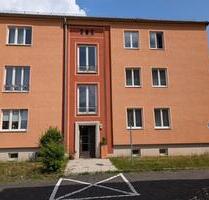 3 Räume in grüner City-Rand-Lage! Küche mit Fenster Tageslichtbad mit Wanne! - Gera