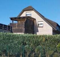 Privat Obergeschoss Wohnung mit Dachgeschoss - Essen (Oldenburg)