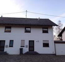 Doppelhaushälfte - 1.250,00 EUR Kaltmiete, ca.  150,00 m² in Hargesheim (PLZ: 55595)