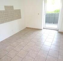 ** mit Balkon ** Gemütliche 2 Zimmer Wohnung in Werdau zu vermieten!