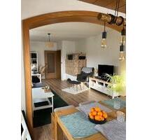 Großzügige 3-Zimmer-Wohnung mit Balkon in ruhiger Lage - Rosdorf