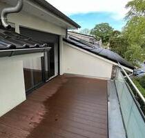3 Zimmer WohnungPenthouse - 2.050,00 EUR Kaltmiete, in Hamburg (PLZ: 22547) Altona