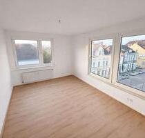 Großzügige 3,5-Zimmer-Wohnung | ca. 70 m² | frisch renoviert | zentrale Lage - Gelsenkirchen Rotthausen