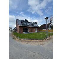 DHH in Wanderup - 1.450,00 EUR Kaltmiete, ca.  101,00 m² in Wanderup (PLZ: 24997)
