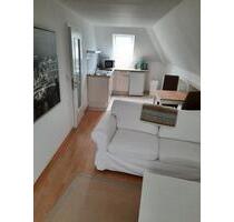 Helles vollmöbeliertes DG Apartment im Vorderen Westen - Kassel Vorderer Westen