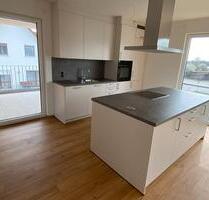 Neubau 3 Zimmer Wohnung mit Balkon und Einbauküche - Möhrendorf