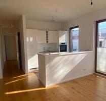 3-Raum-Wohnung mit Blick auf die Spree und direktem Wasserzugang - Berlin Treptow-Köpenick