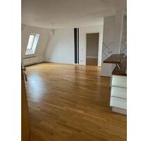 2 Raum Dachgeschoss Zimmer Wohnung Stadtzentrum Spremberg