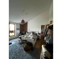 Großes WG-Zimmer (20,75 m²) in heller Dachgeschosswohnung - Wolfratshausen