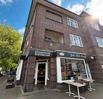 Altbauwohnung- 3 Zimmer, Holzdielen, hohe Decken und kl. Balkon mitten in Schwachhausen - Bremen