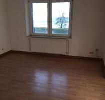 DIREKT AM RHEIN Duisburg-Laar: 3-Zimmer EBK Balkon Garage
